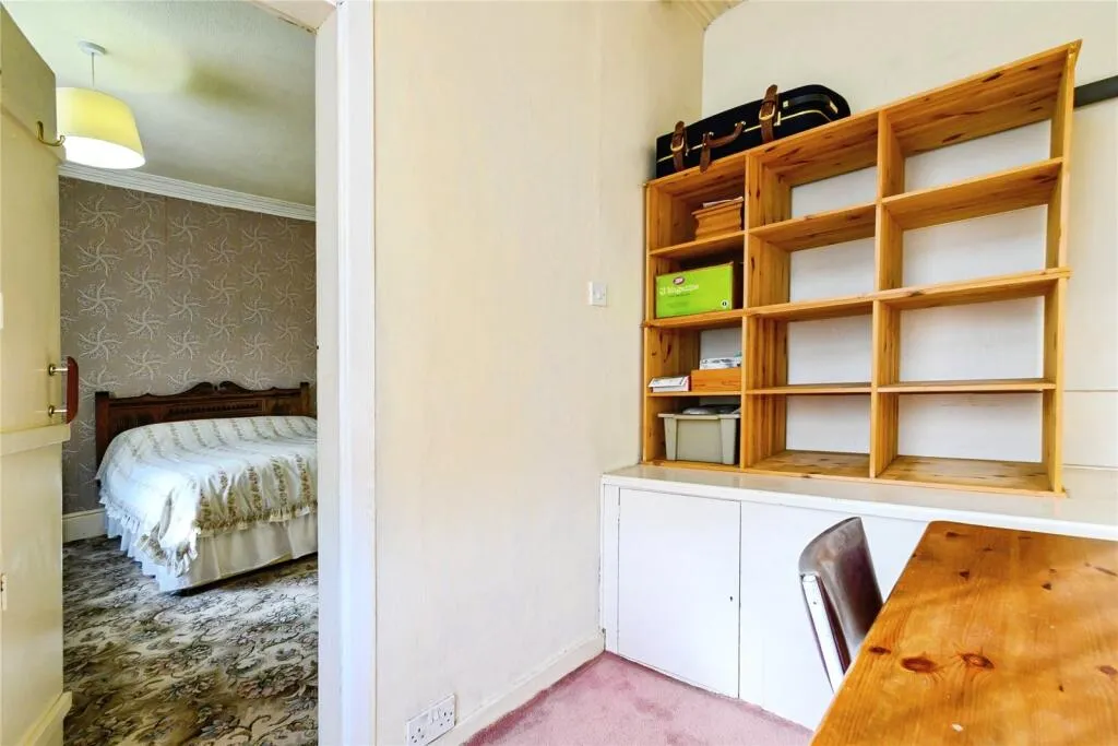 2 bed Semi-Detached