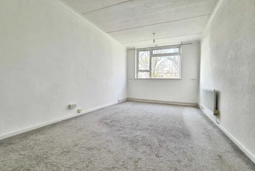 2 bed Apartment