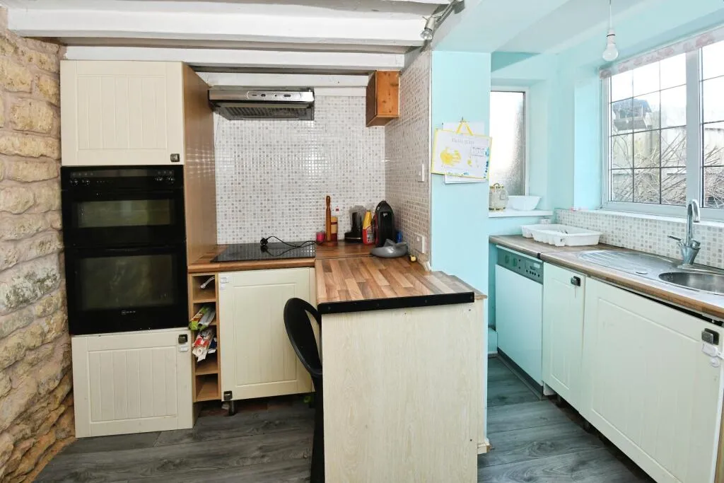 2 bed Terraced