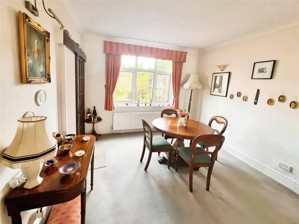 3 bed Semi-Detached