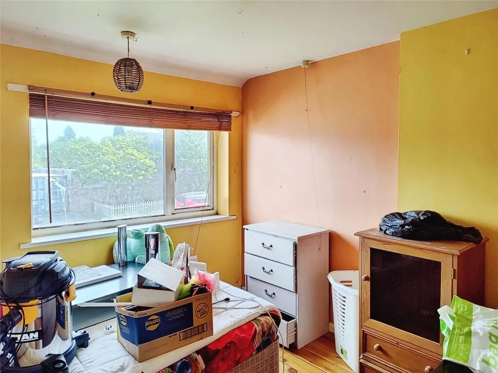 3 bed Semi-Detached