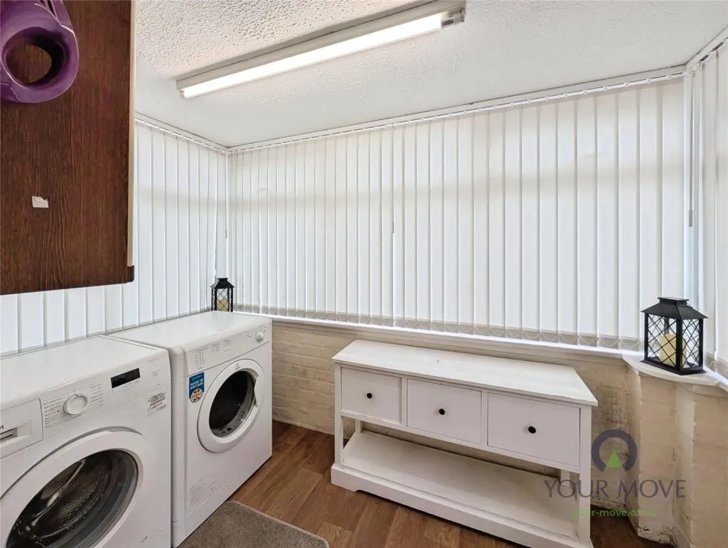 3 bed Semi-Detached