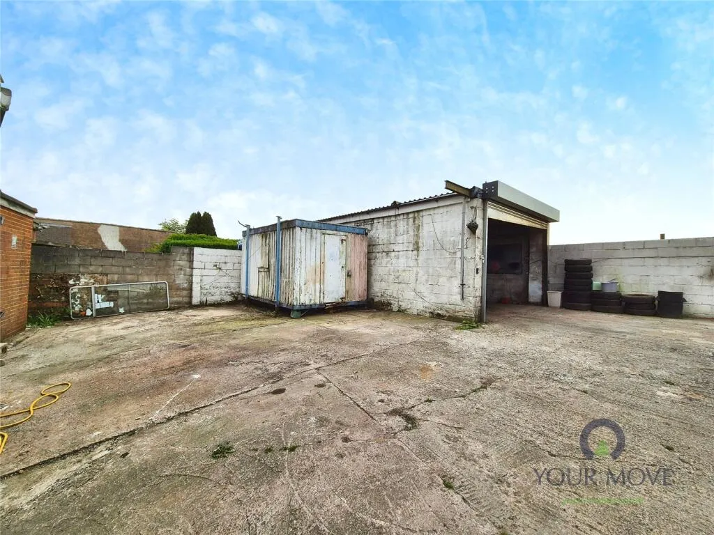 3 bed House