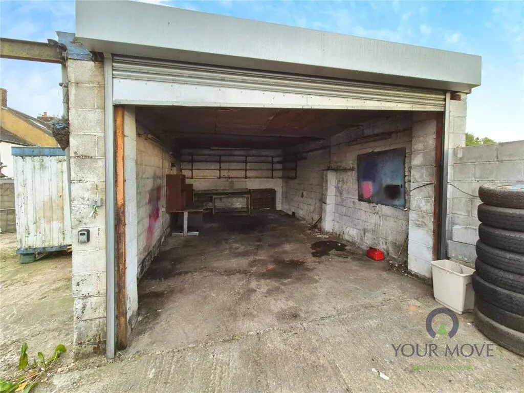 3 bed House
