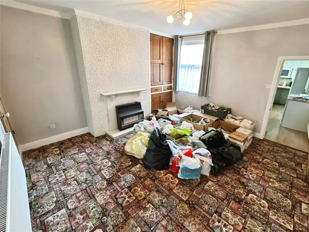 2 bed Terraced