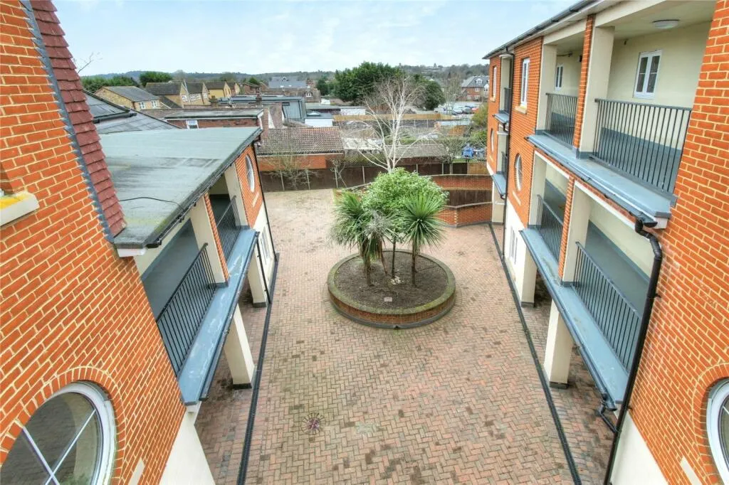 1 bed Apartment
