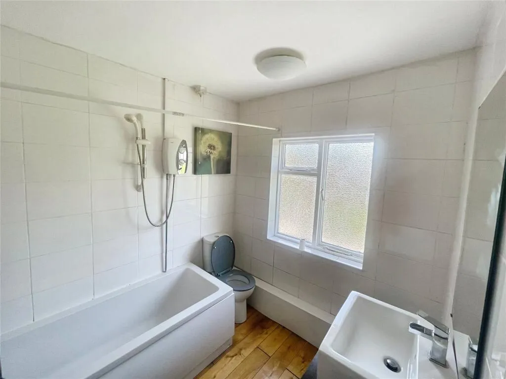 3 bed House