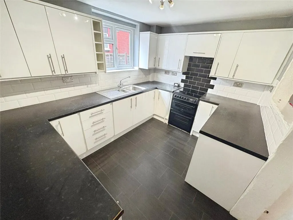 3 bed Semi-Detached