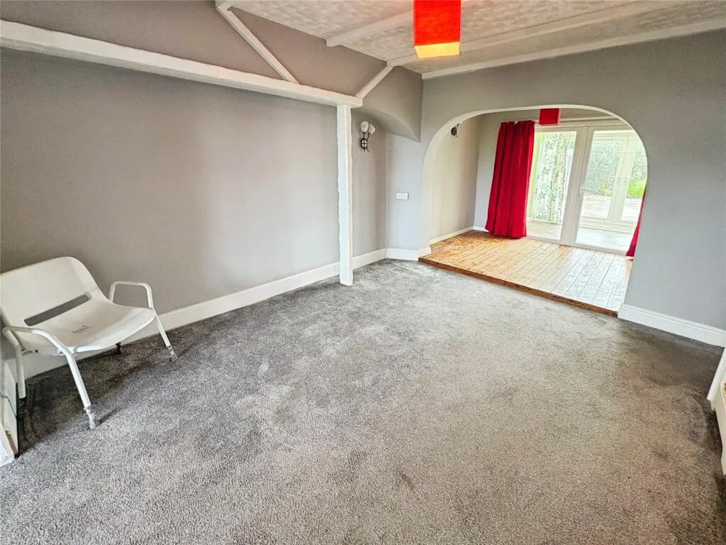 3 bed Semi-Detached