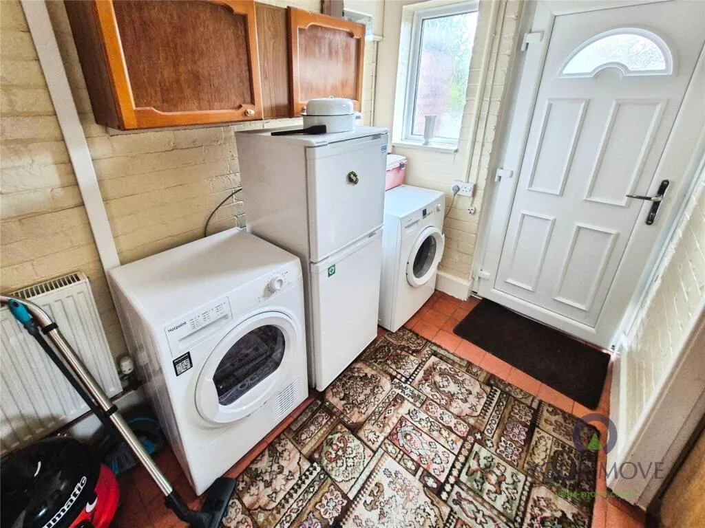2 bed Semi-Detached