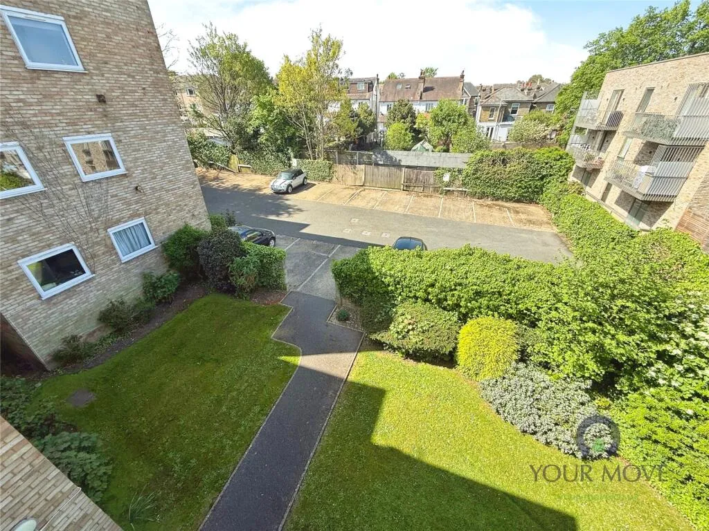 1 bed Apartment
