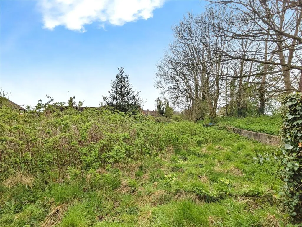 2 bed Semi-Detached Bungalow