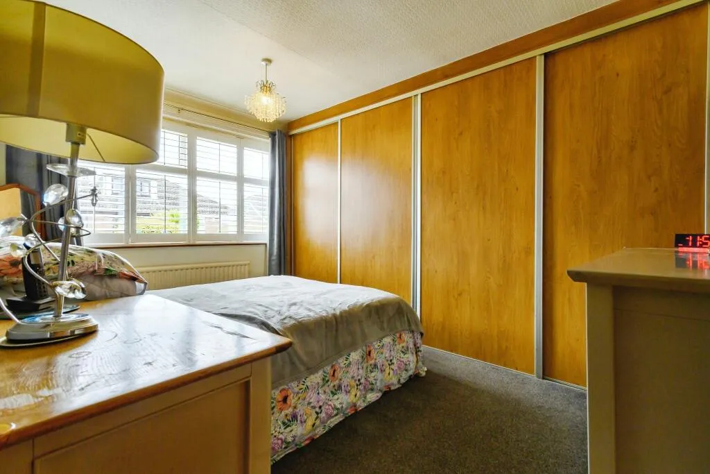 2 bed Semi-Detached Bungalow