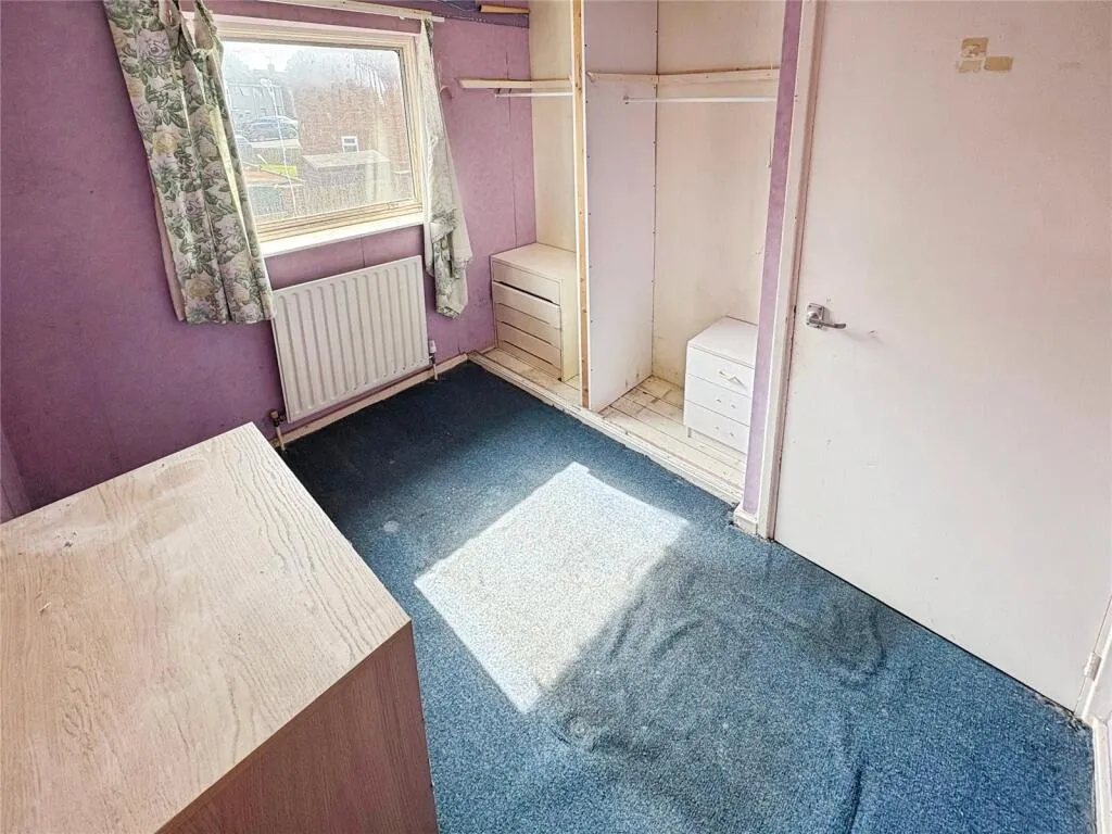 4 bed Semi-Detached
