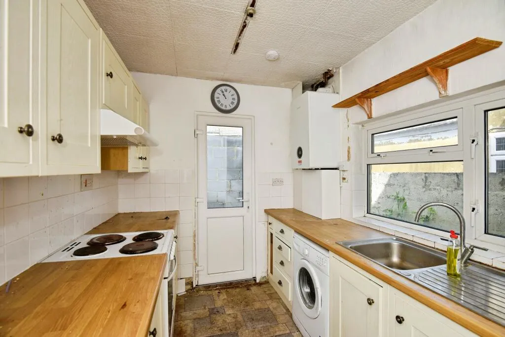2 bed Terraced