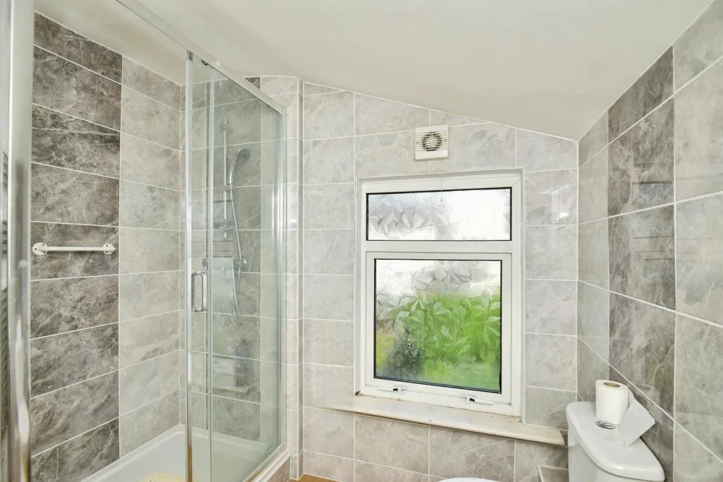 2 bed Terraced
