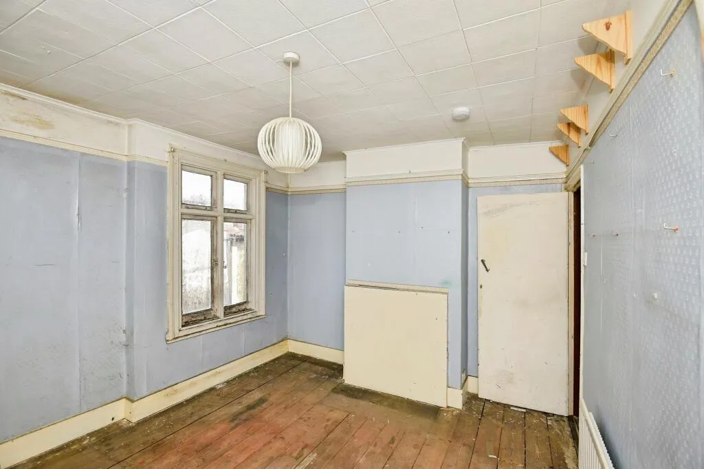 2 bed Terraced