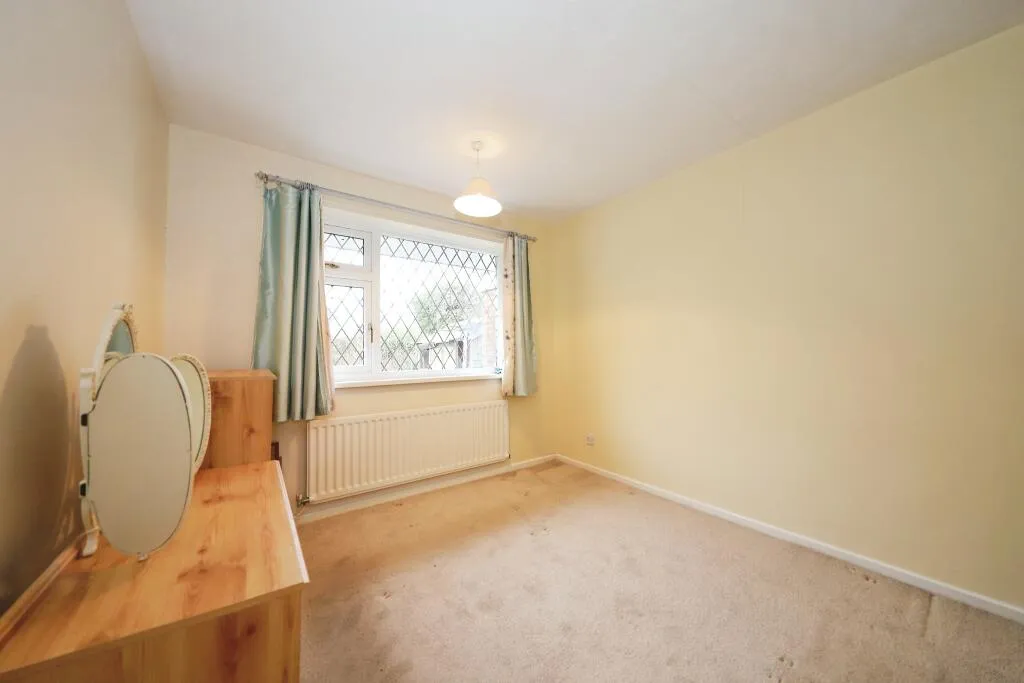 2 bed Detached Bungalow