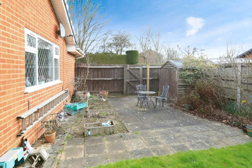 2 bed Detached Bungalow
