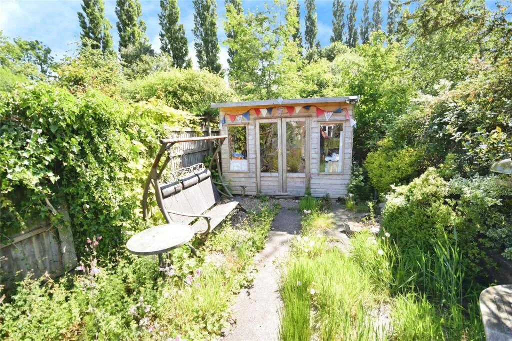 2 bed Semi-Detached