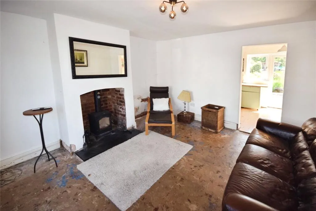 2 bed Semi-Detached