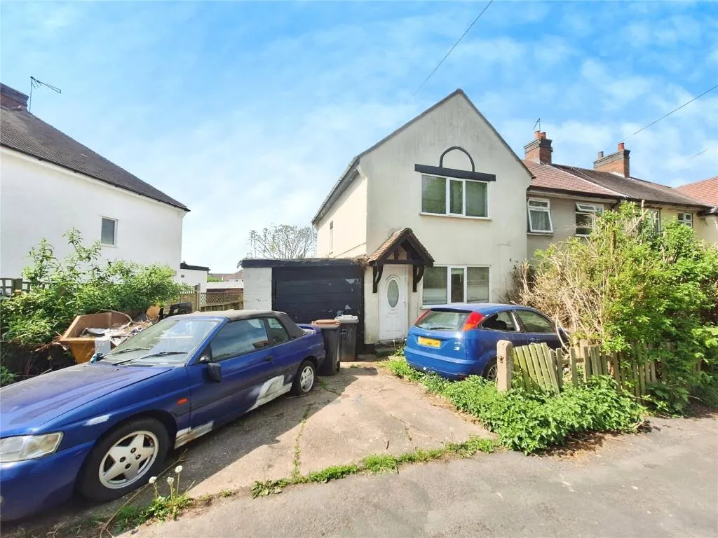 3 bed End of Terrace