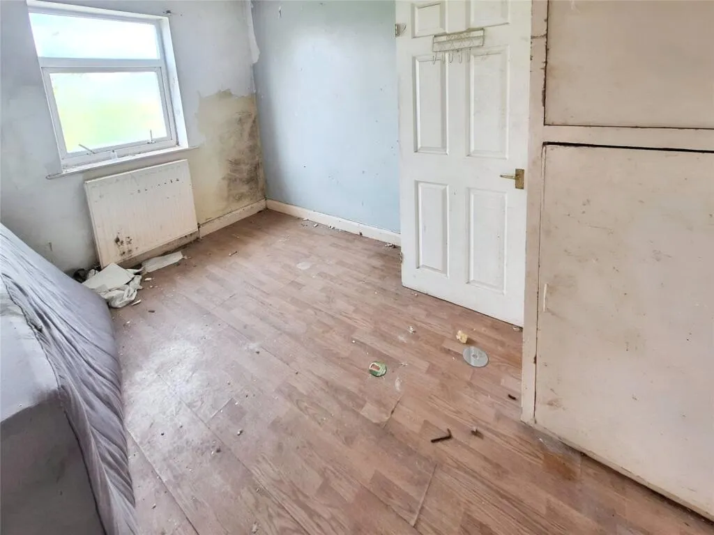 3 bed End of Terrace