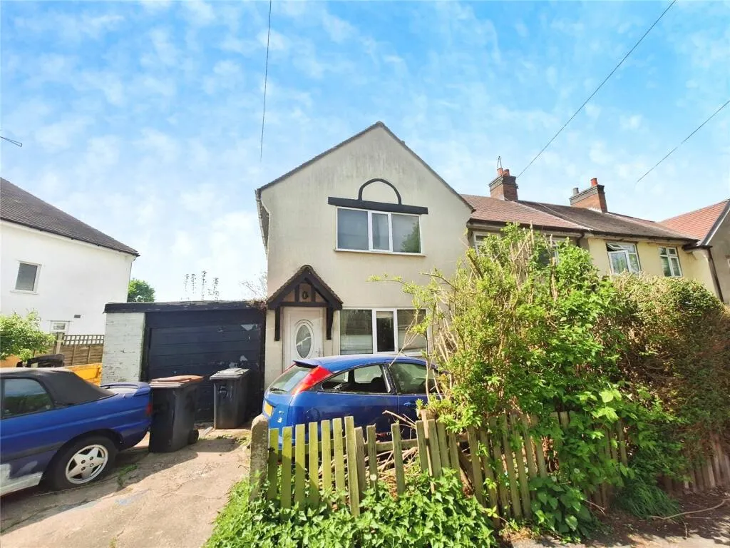 3 bed End of Terrace
