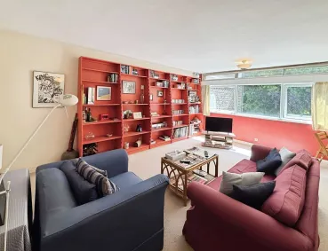 2 bed Block of Apartments