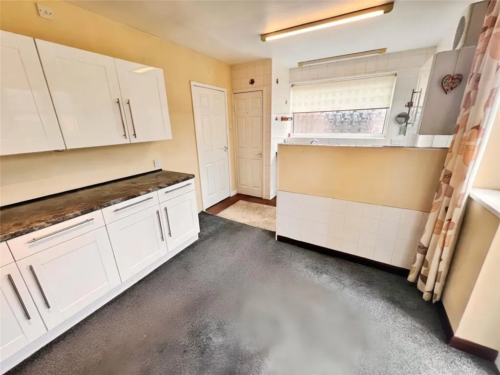 3 bed Semi-Detached