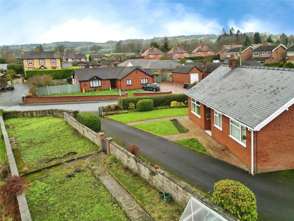 3 bed Detached Bungalow