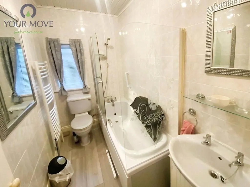 2 bed Semi-Detached