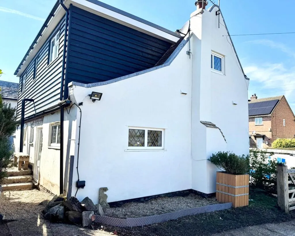 4 bed Detached