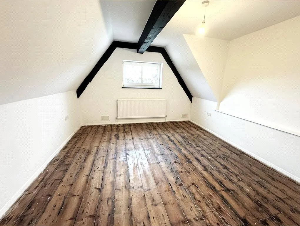 4 bed Detached