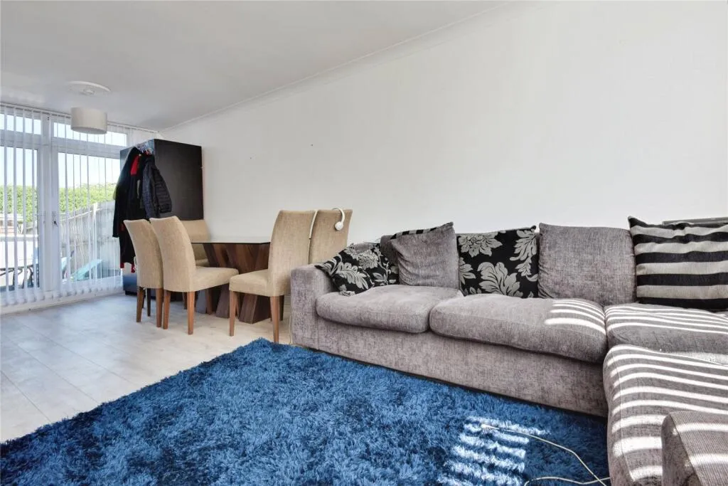 2 bed Terraced