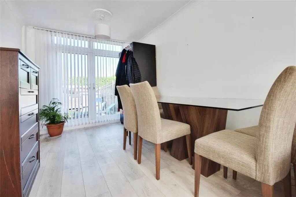 2 bed Terraced
