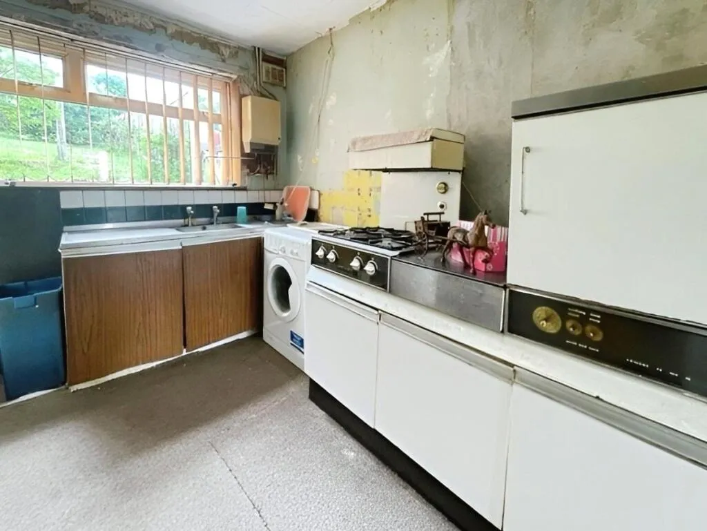 3 bed Terraced