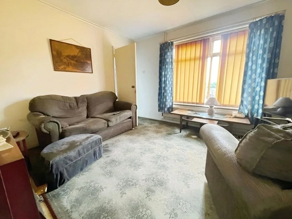 3 bed Terraced