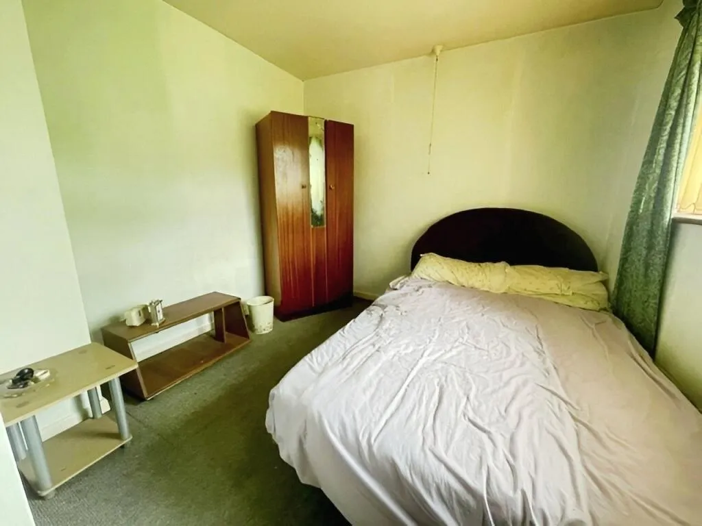 3 bed Terraced