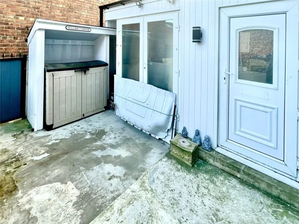 2 bed Terraced