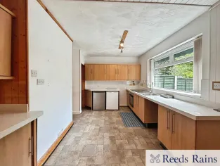 2 bed End of Terrace