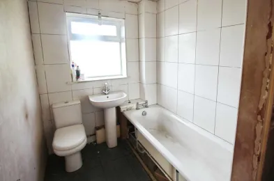 2 bed End of Terrace