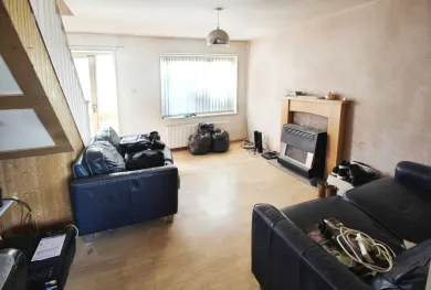 2 bed End of Terrace