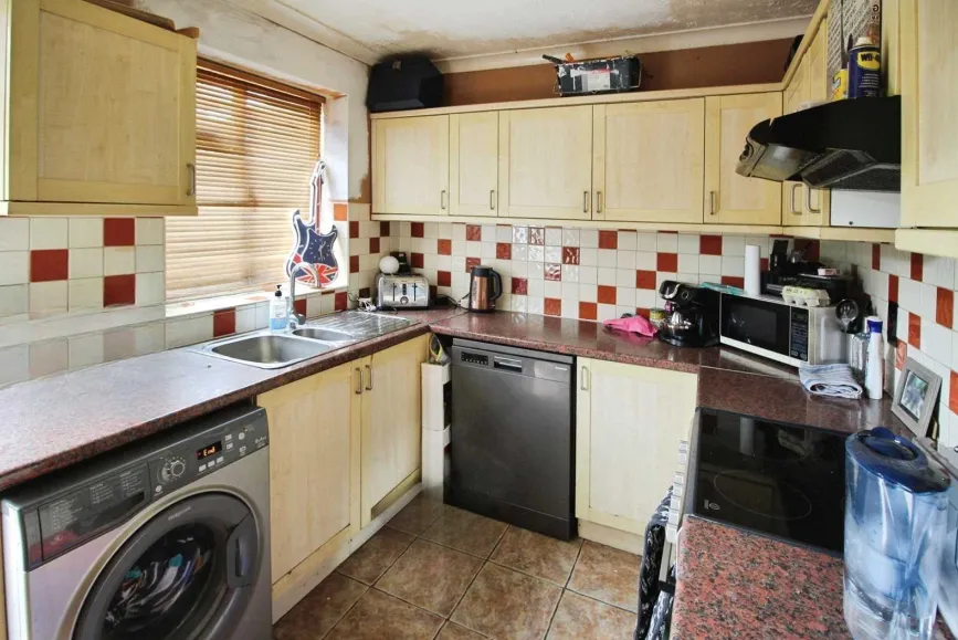 3 bed Terraced