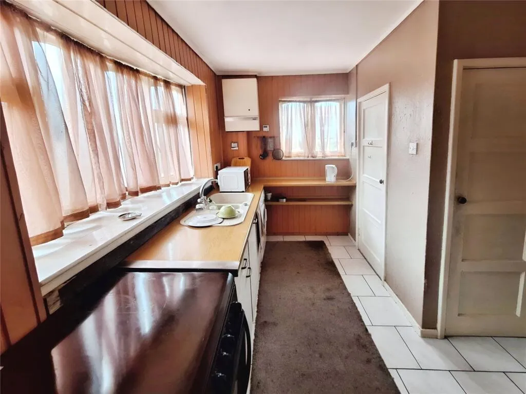 3 bed Semi-Detached