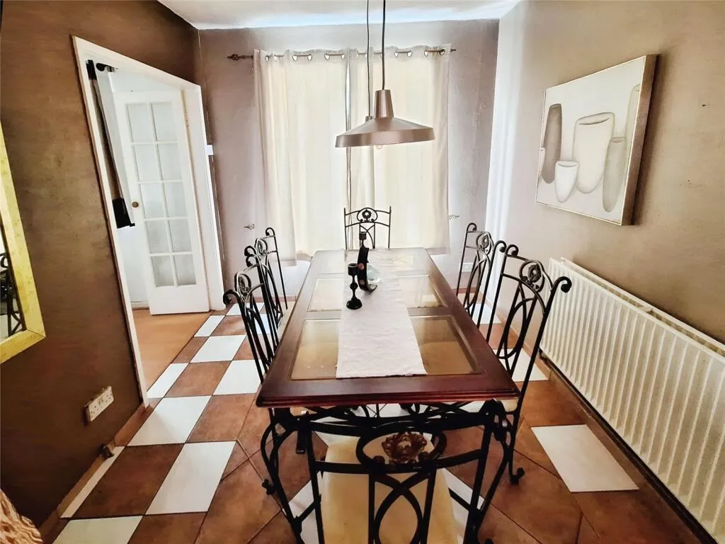 3 bed Semi-Detached