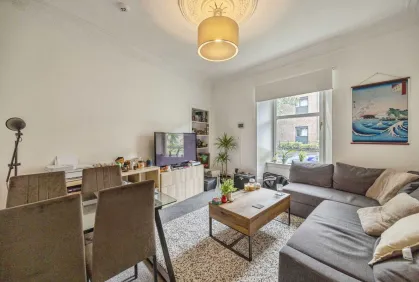 2 bed Ground Flat