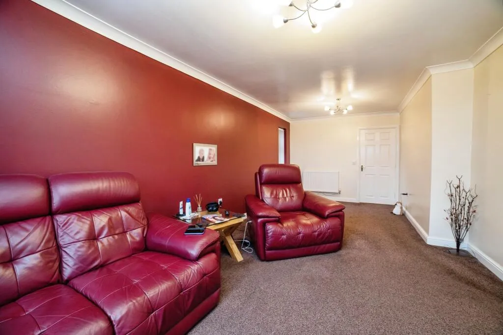 3 bed Detached Bungalow