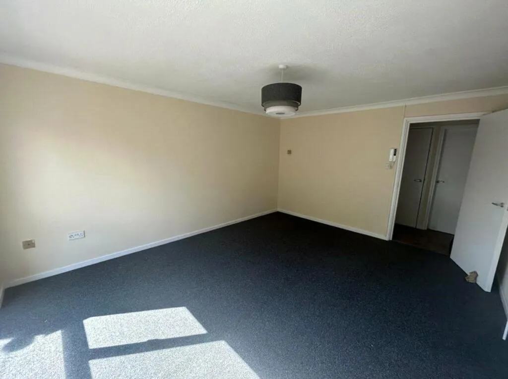 2 bed Apartment