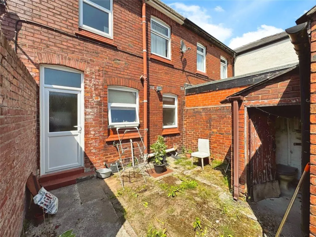 3 bed Terraced